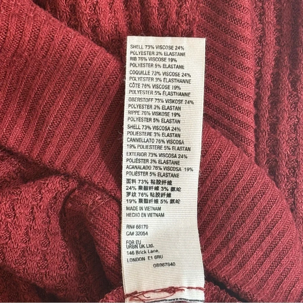 Free People Over-Sized V-Neck Shirt - size S​​